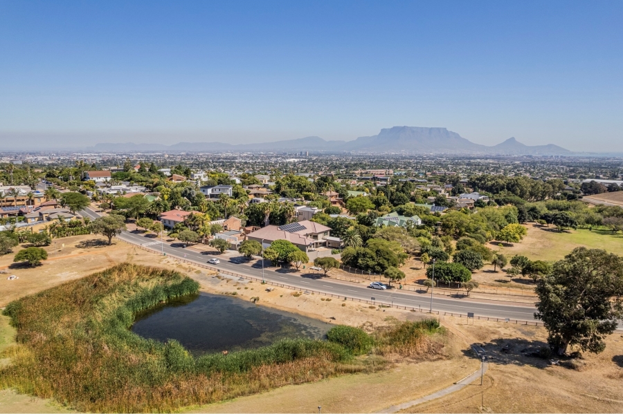 1 Bedroom Property for Sale in Baronetcy Estate Western Cape